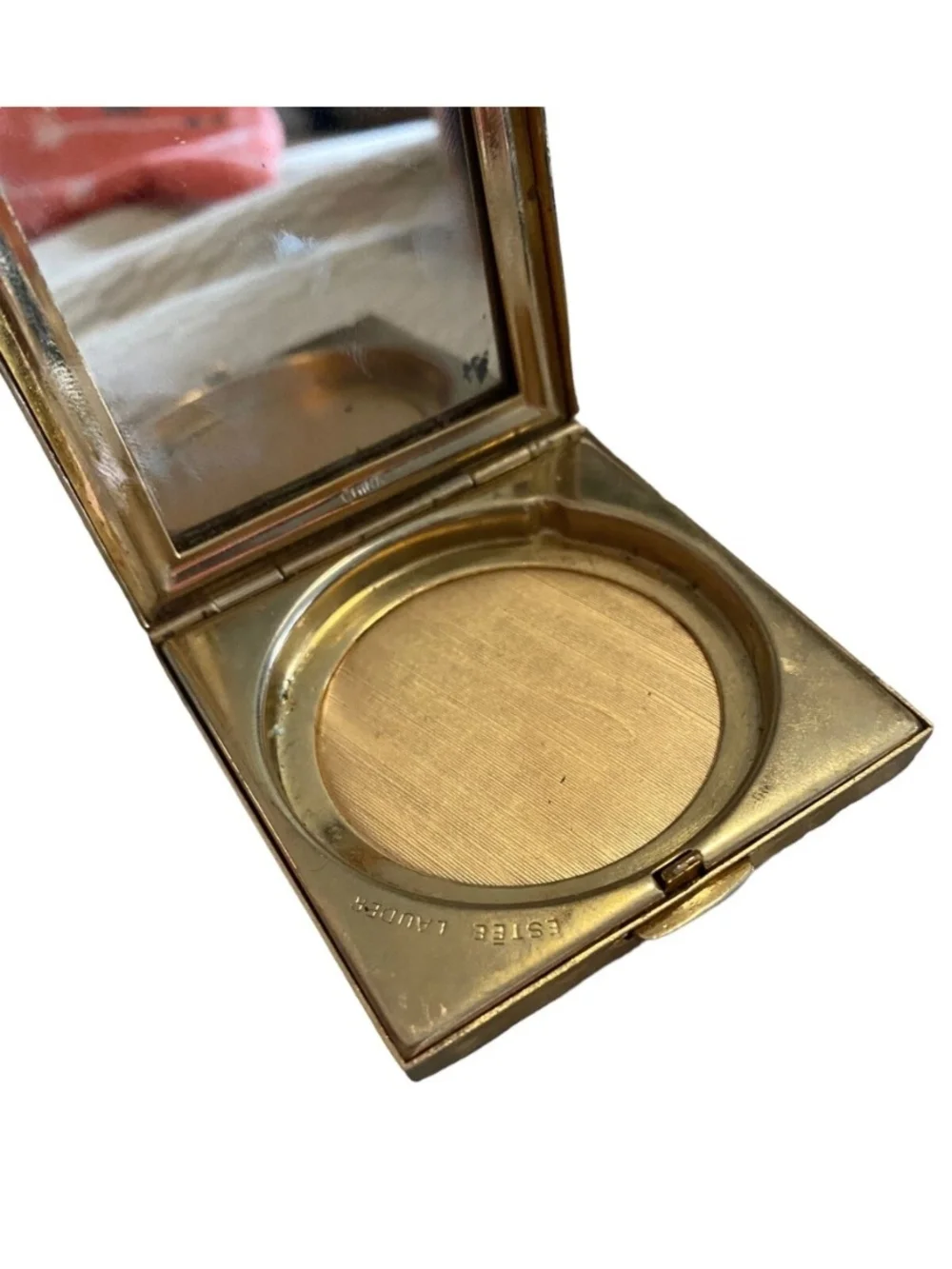 Vtg Estee Lauder Gold Tone Compact Wavy Textured Case Mirror Makeup Glam Purse
